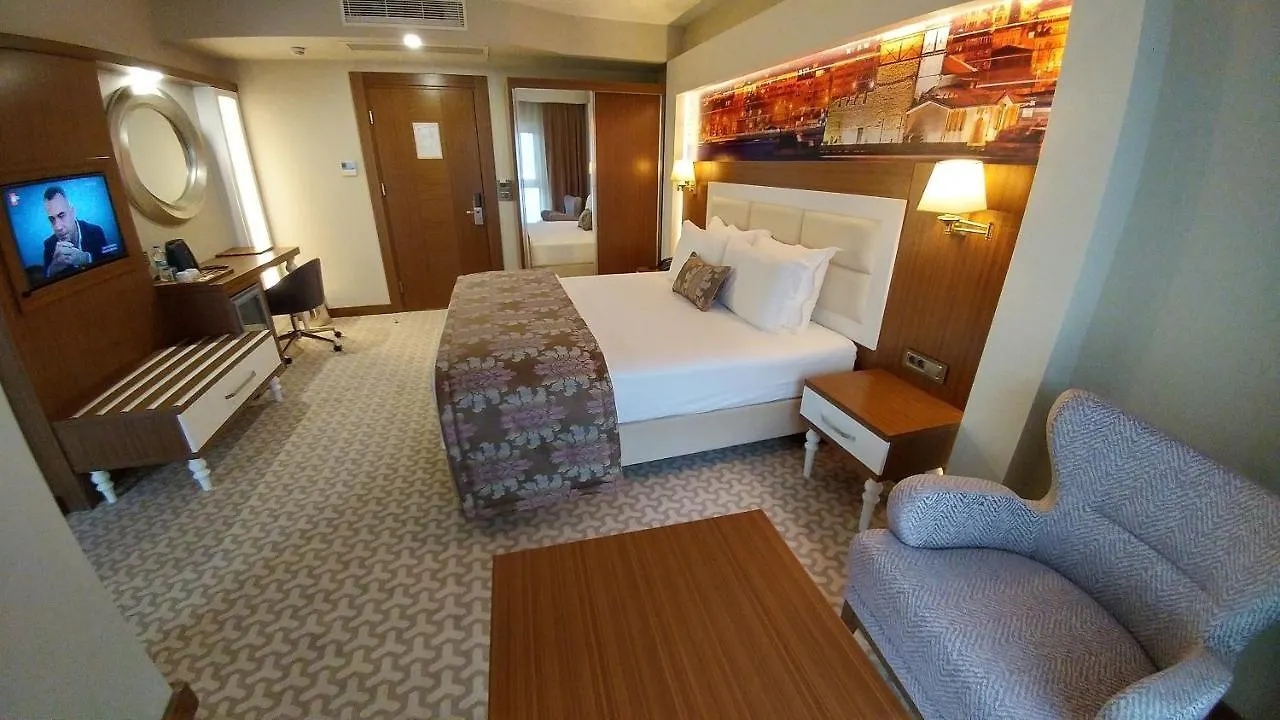Tuna Otel Rezi̇Dans Gulagzi Hotel